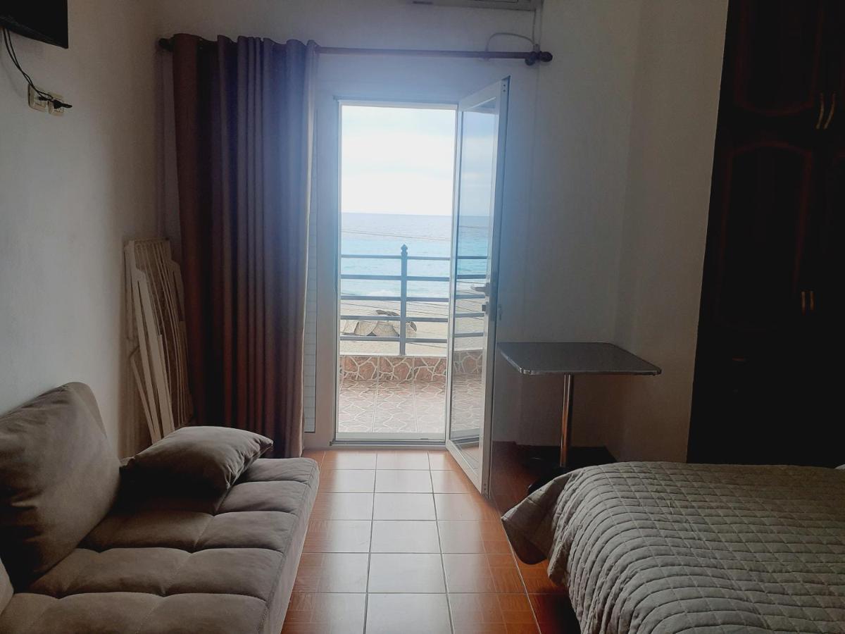 Anxhelos Hotel Himara Zewnętrze zdjęcie
