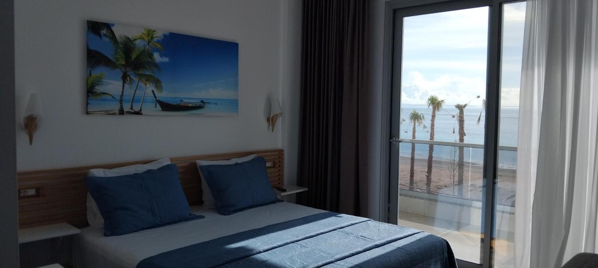 Anxhelos Hotel Himara Zewnętrze zdjęcie